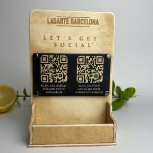 Visitenkartenhalter mit QR Codes